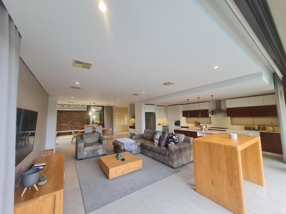 Zimbali Ocean's Edge 3 Bedroom Ballito